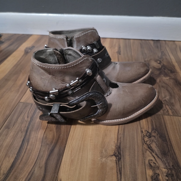 Freebird Saloon Ankle Boots Size 7 - Picture 3 of 8